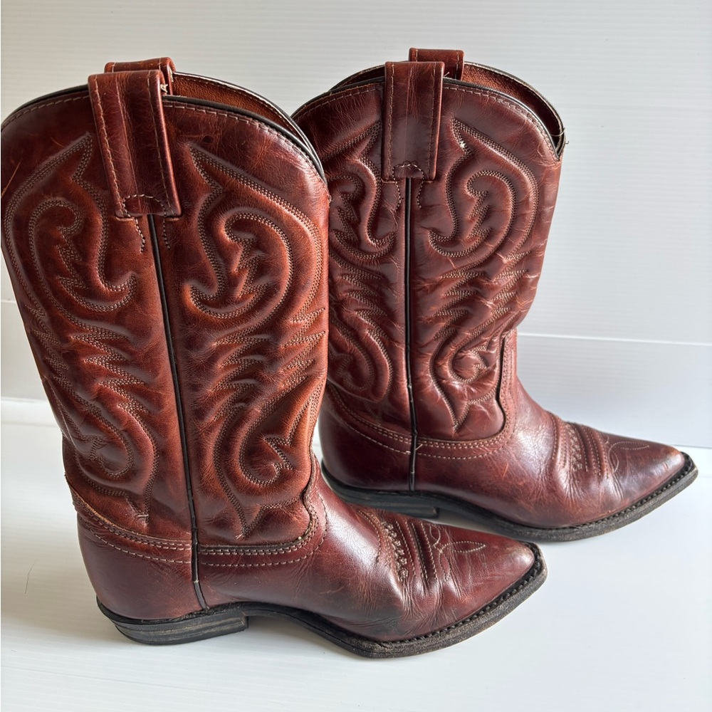 Brown Leather Cowboy boots!